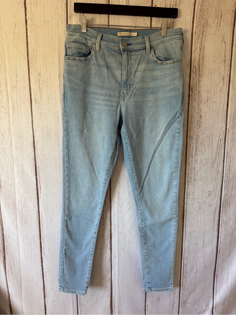 Levis 720 High Rise Super Skinny Jeans Size 32 Light Wash Frayed Hem